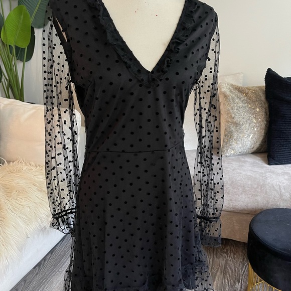 Black Dobby Dot long sleeve midi dress - Picture 3 of 4